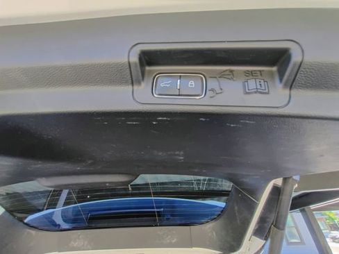Used 2020 Ford Explorer XLT RWD image 69