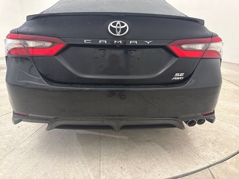 Used 2022 Toyota Camry SE AWD/4WD image 24