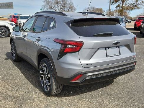 New 2026 Chevrolet Trax RS w/ Driver Confidence Package image 2