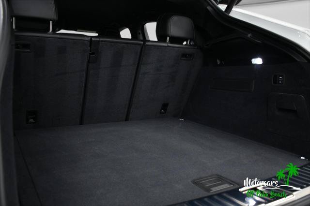 Used 2024 Porsche Cayenne Turbo GT AWD/4WD image 14