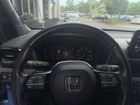 Used 2024 Honda Pilot TrailSport image 10