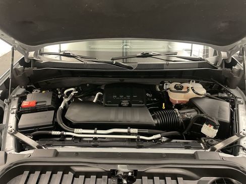 Used 2025 Chevrolet Silverado 1500 Custom w/ Turbomax Blackout Package AWD/4WD image 23