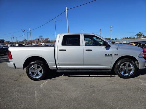 Used 2014 RAM 1500 Express image 4