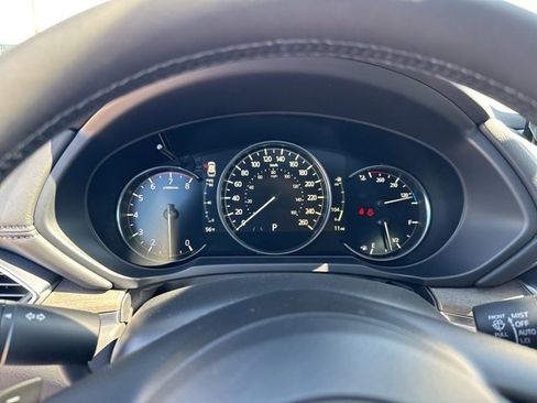 New 2025 MAZDA CX-5 Signature image 18