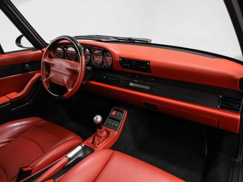 Used 1998 Porsche 911 Carrera S image 35
