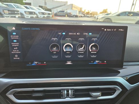 Used 2023 BMW M2 image 12