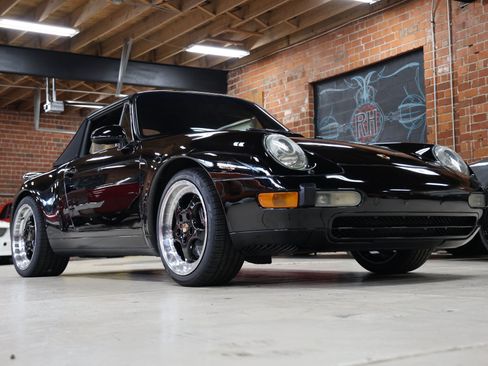 Used 1995 Porsche 911 Cabriolet image 4