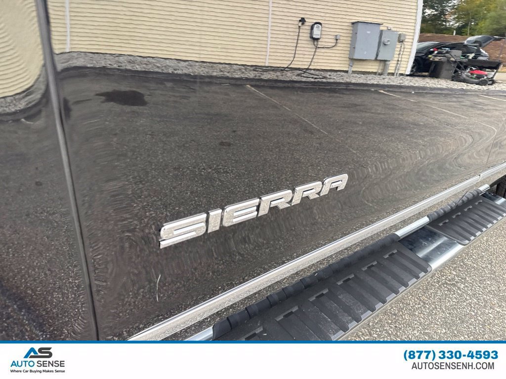 Used 2018 GMC Sierra 1500 SLT w/ SLT Premium Package AWD/4WD image 4