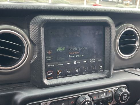 Used 2023 Jeep Wrangler Unlimited Rubicon 4xe w/ Cold Weather Group image 5