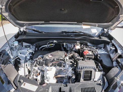 Certified 2025 Honda HR-V LX image 32