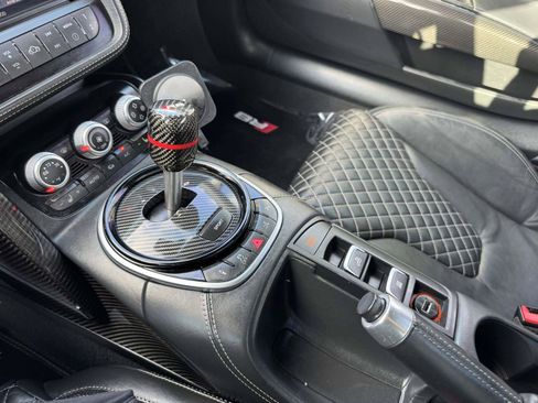 Used 2014 Audi R8 V10 AWD/4WD image 35