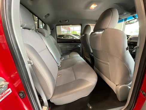 Used 2013 Toyota Tacoma 4x4 Double Cab w/ TRD Sport Pkg image 20