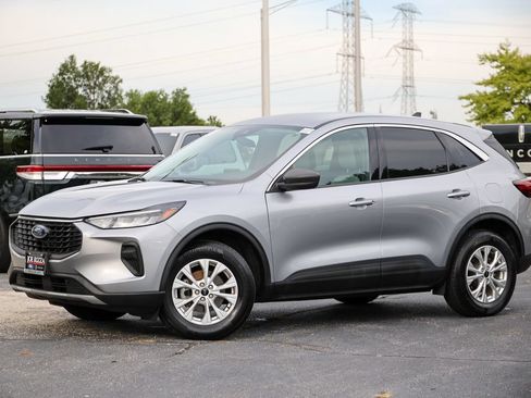 Certified 2023 Ford Escape Active AWD/4WD image 16