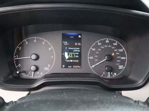 Used 2024 Toyota Corolla LE FWD image 17