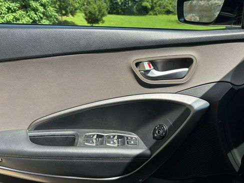 Used 2017 Hyundai Santa Fe Sport image 26