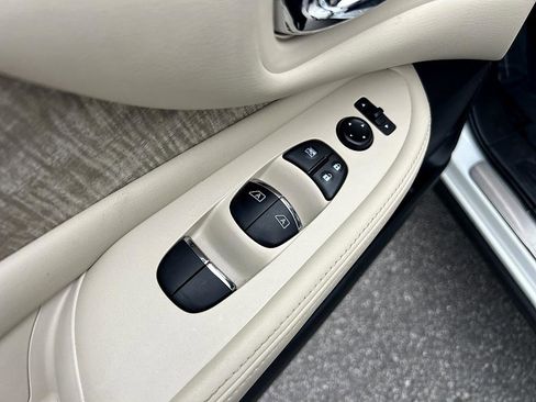 Certified 2021 Nissan Murano SL image 10