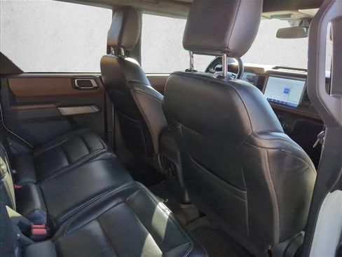 Used 2022 Ford Bronco Outer Banks w/ Sasquatch Package image 21