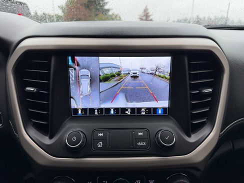 Used 2023 GMC Acadia Denali w/ Denali Ultimate Package image 23