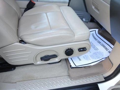 Used 2005 Ford F150 4x4 SuperCrew image 33