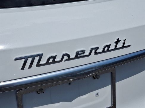 New 2025 Maserati Grecale GT image 40