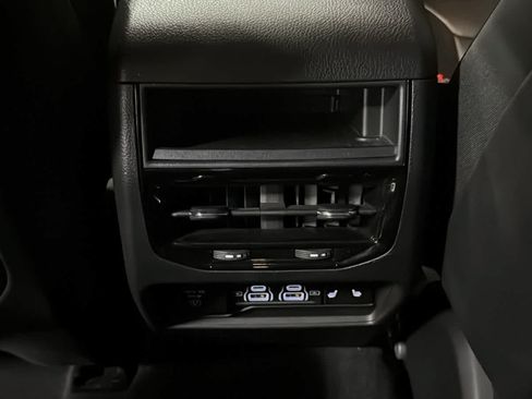 Used 2023 Jeep Grand Cherokee 4WD 4xe image 29