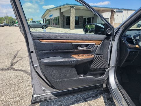 Used 2017 Honda CR-V EX-L image 8
