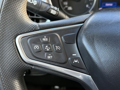 Used 2023 Chevrolet Equinox LS w/ LS Convenience Package image 16