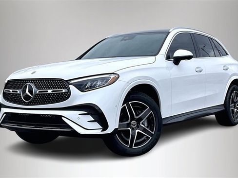 New 2026 Mercedes-Benz GLC 300 image 2