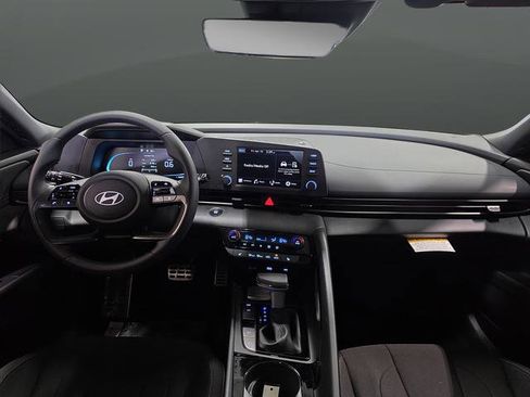 New 2026 Hyundai Elantra SEL Sport Premium FWD image 9