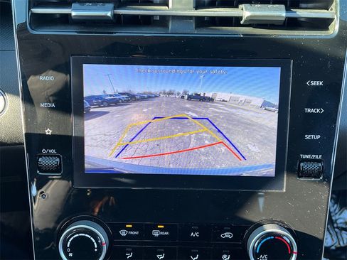 Used 2022 Hyundai Tucson SEL image 17