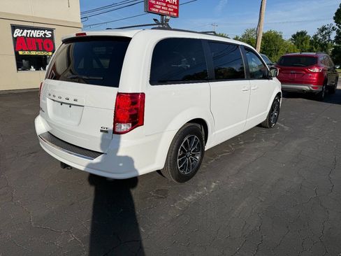 Used 2019 Dodge Grand Caravan GT FWD image 6