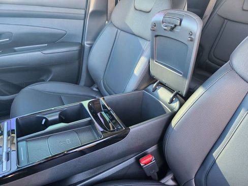 Certified 2025 Hyundai Tucson SEL image 28