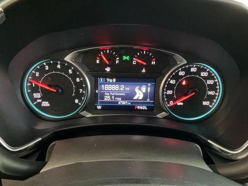 Used 2024 Chevrolet Equinox LT AWD/4WD image 15