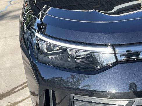 New 2026 Volkswagen Tiguan SE image 7