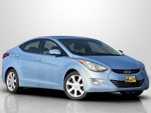 Used 2012 Hyundai Elantra Limited w/ Technology Pkg 5 image 2