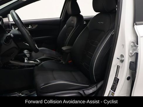 Used 2023 Kia Forte GT-Line w/ GT-Line Technology Package image 9