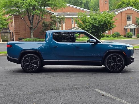Used 2023 Rivian R1T Adventure AWD/4WD image 8