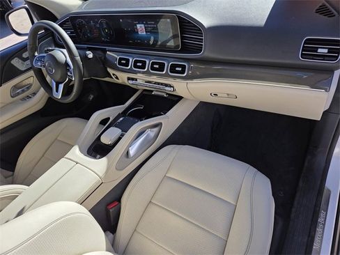 Used 2020 Mercedes-Benz GLE 350 4MATIC image 16