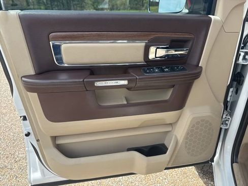 Used 2018 RAM 2500 Laramie image 16