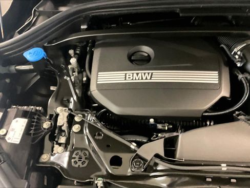 New 2026 BMW X2 xDrive28i w/ Technology Package AWD/4WD image 17