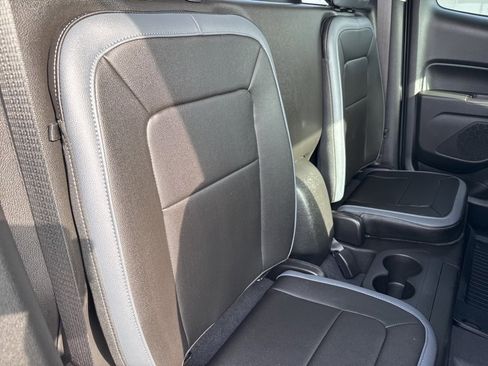 Used 2019 Chevrolet Colorado Z71 image 30