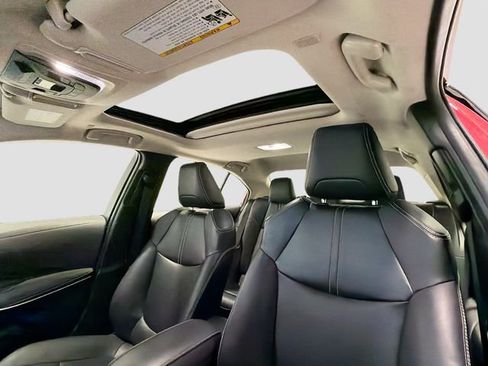 Certified 2024 Toyota Corolla XLE image 18