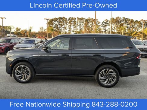 Certified 2025 Lincoln Navigator Reserve image 7