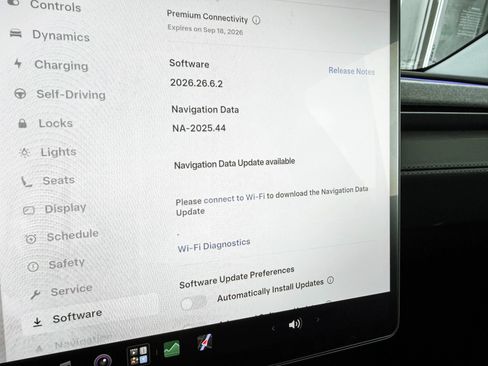 Used 2026 Tesla Model Y 2WD image 20
