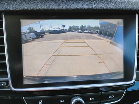 Used 2019 Buick Encore Preferred FWD image 17
