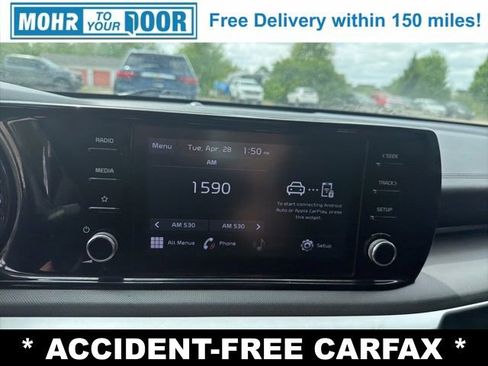 Used 2022 Kia K5 LXS FWD image 19