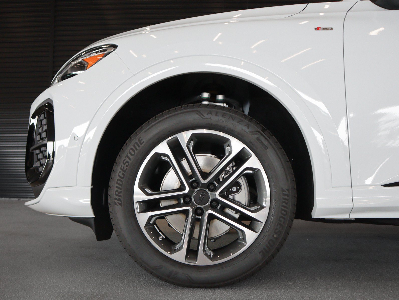 New 2026 Audi Q5 2.0T AWD/4WD image 5