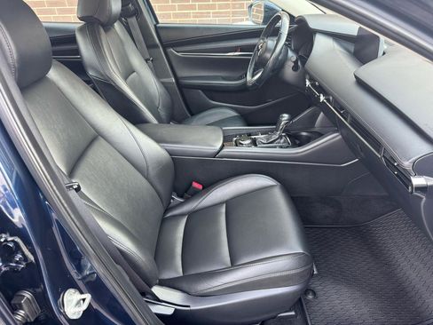 Used 2020 MAZDA MAZDA3 AWD Sedan w/ Preferred Package image 12