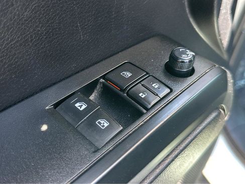 Used 2020 Toyota Tacoma SR RWD image 34