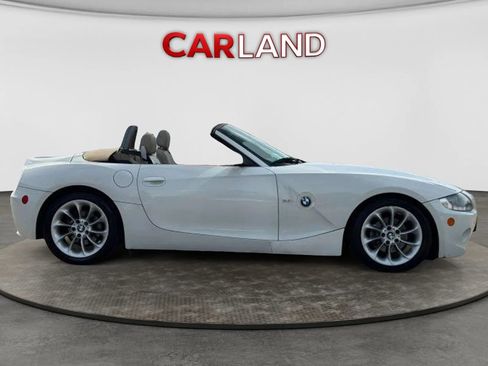 Used 2005 BMW Z4 2.5i RWD image 15